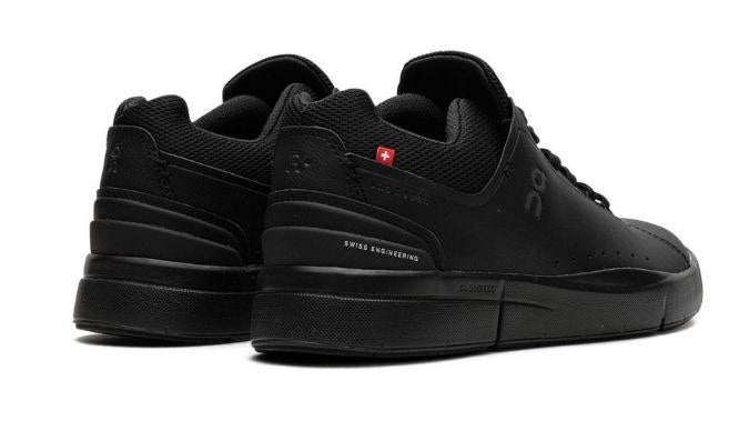 On The Roger Advantage 'Black'