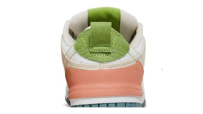 Nike Dunk Disrupt 2