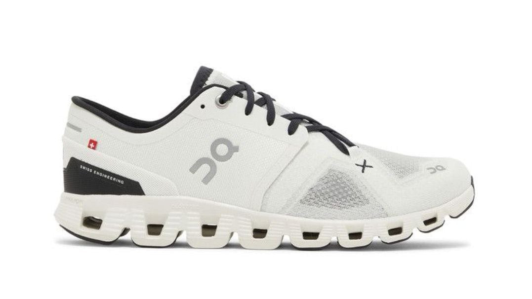 On Cloud × 3 'Ivory Black'