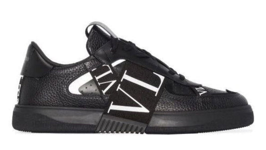 Valention Garavani 'Balck Reflective'