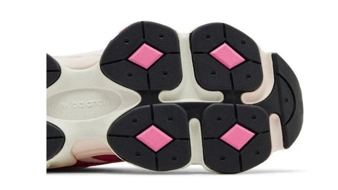 New Balance 9060 'Fuchsia Pink'