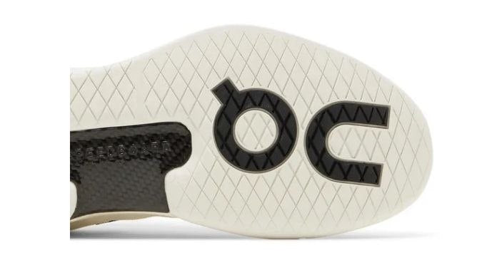 On The Roger Pro 'White Ivory'