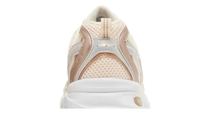 New Balance 530 'Light Pink Rose Gold'