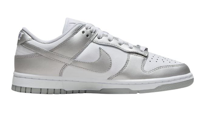 Nike Dunk Low 'Metallic Silver'