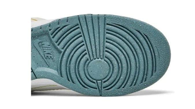 Nike Dunk Disrupt 2