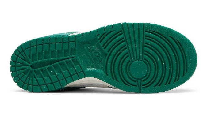 Nike Dunk Disrupt 2