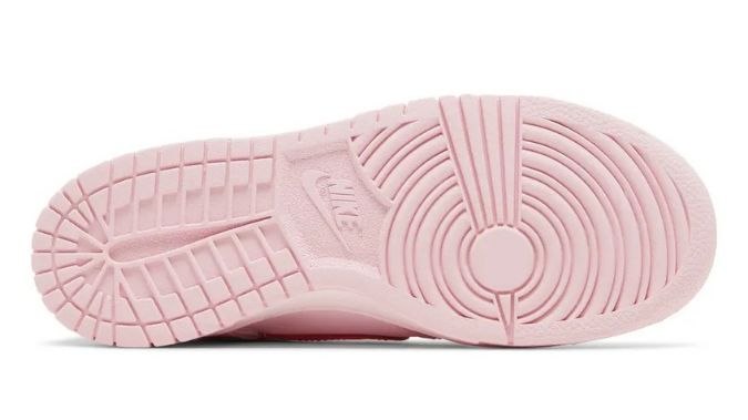 Nike Dunk Low 'Triple Pink'