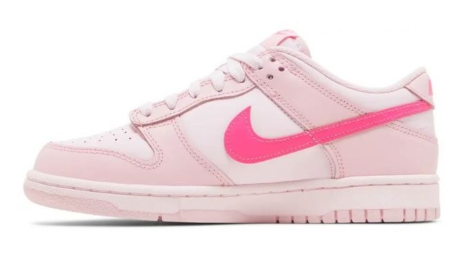 Nike Dunk Low 'Triple Pink'