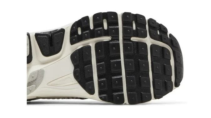 Nike Air Zoom Vomero 5 'Photon Dust Black'