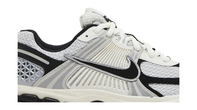 Nike Air Zoom Vomero 5 'Photon Dust Black'